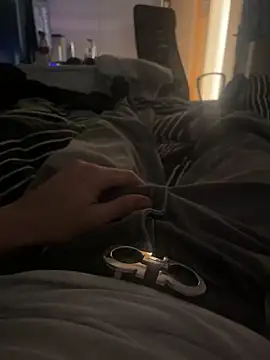 elox33 online show from April 2026 01:40:01 PM