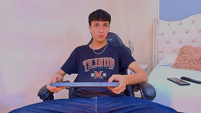 Lean Portman online show from March 2026 02:55:01 PM