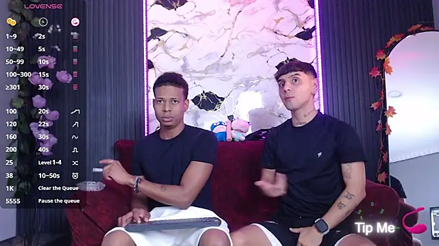 Snapshot of SpicyBoys_X chatting on October 2025 10:10:01 PM SpicyBoys X online show from October 2025 10:10:01 PM