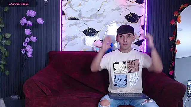 Snapshot of SpicyBoys_X chatting on October 2025 11:54:02 PM SpicyBoys X online show from October 2025 11:54:02 PM