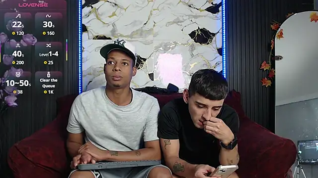 Snapshot of SpicyBoys_X chatting on January 2026 08:00:01 PM SpicyBoys X online show from January 2026 08:00:01 PM