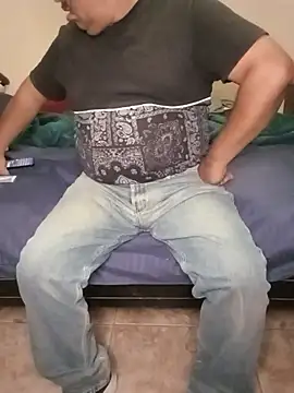 HomHot47 online show from May 2026 06:00:02 AM