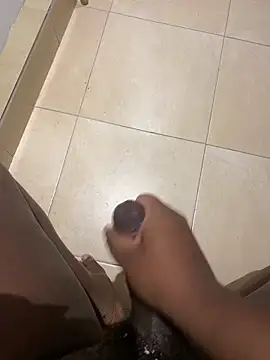 Coquin R97 online show from November 2025 12:48:02 PM