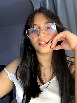 Snapshot of Angeldusttt chatting on September 2025 06:08:02 PM Angeldusttt online show from September 2025 06:08:02 PM