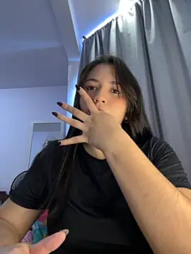 Snapshot of Angeldusttt chatting on September 2025 05:40:01 PM Angeldusttt online show from September 2025 05:40:01 PM