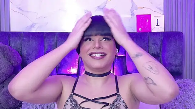 Ava Cristi online show from May 2026 07:00:01 PM