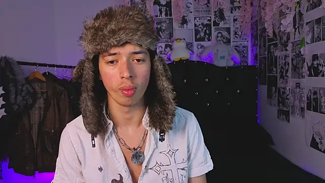 Otter Star online show from September 2025 03:41:02 AM