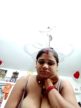 Snapshot of Rani_sahiba chatting on October 2025 06:29:01 PM Rani sahiba online show from October 2025 06:29:01 PM