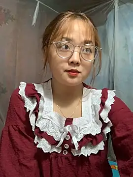 July-y online show from October 2025 01:19:01 AM