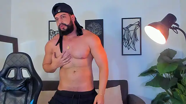 Justin kingX7 online show from June 2026 12:33:02 AM