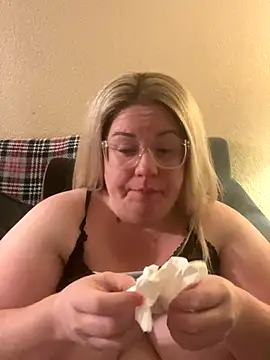 sexymommy1988 online show from September 2025 05:34:02 AM