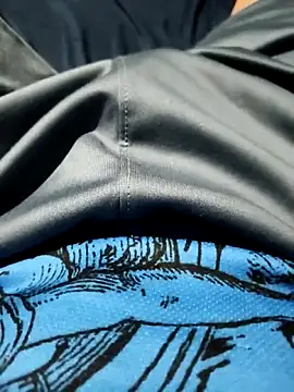 Snapshot of Aaia93 chatting on October 2025 06:57:02 AM Aaia93 online show from October 2025 06:57:02 AM