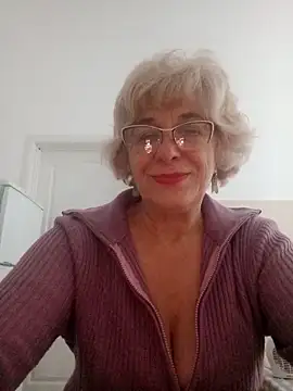 Snapshot of 52MiaLove02 chatting on October 2025 04:48:02 AM 52MiaLove02 online show from October 2025 04:48:02 AM