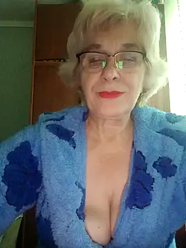 Snapshot of 52MiaLove02 chatting on October 2025 06:25:02 AM 52MiaLove02 online show from October 2025 06:25:02 AM