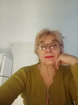 52MiaLove02 online show from January 2026 06:05:02 AM