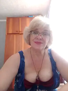 52MiaLove02 online show from May 2026 10:36:01 AM