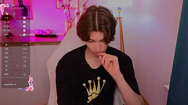  Den1s  online show from February 2026 01:07:01 PM