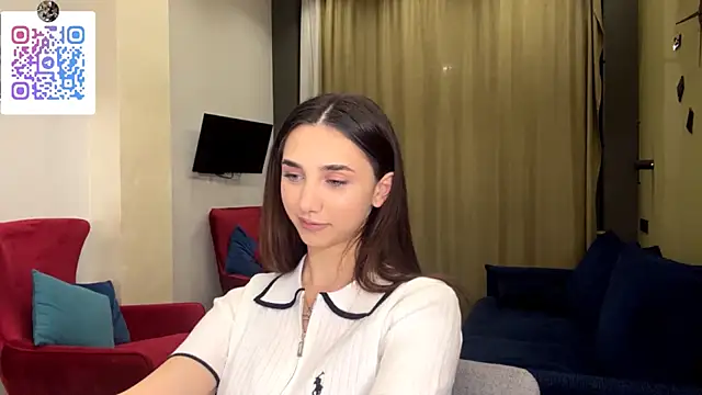 LinaMour online show from February 2026 02:53:01 AM