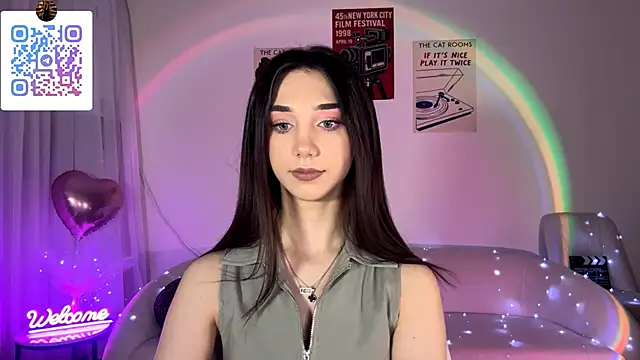 LinaMour online show from May 2026 10:05:01 PM