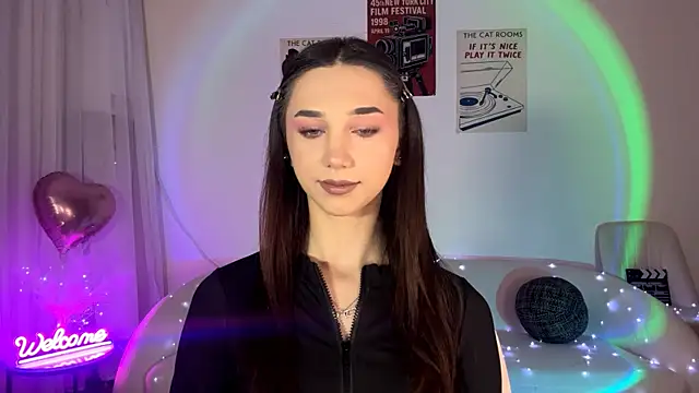 LinaMour online show from May 2026 10:17:02 PM