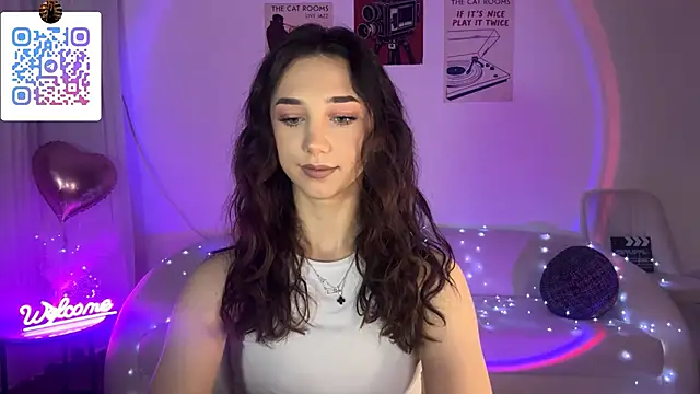 LinaMour online show from May 2026 10:39:01 PM