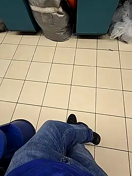 sisman31 online show from September 2025 01:05:02 AM