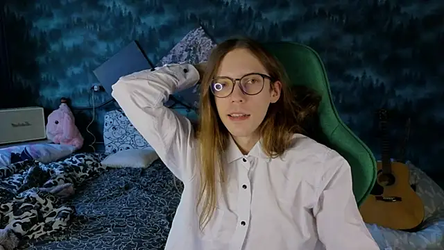 artass2 online show from September 2025 03:03:02 PM