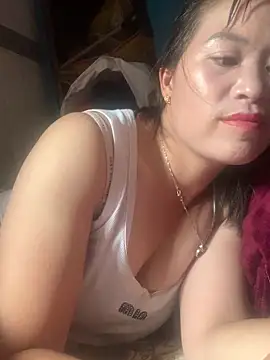 tuyetnhi-00 online show from September 2025 07:19:01 AM