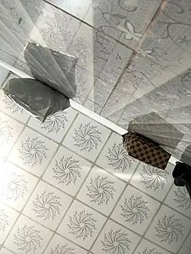 Tiffany-yy online show from October 2025 06:27:02 AM