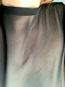 Tiffany-yy online show from December 2025 04:44:02 AM