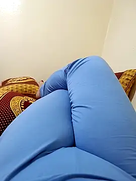 Snapshot of Charmota_sexi chatting on September 2025 09:42:02 AM Charmota sexi online show from September 2025 09:42:02 AM