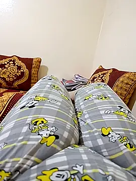 Snapshot of Charmota_sexi chatting on September 2025 12:21:01 PM Charmota sexi online show from September 2025 12:21:01 PM