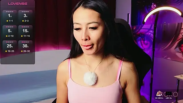 Snapshot of Milly__Foxy chatting on December 2025 01:07:01 PM Milly Foxy online show from December 2025 01:07:01 PM