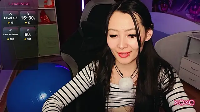 Snapshot of Milly__Foxy chatting on February 2026 12:47:02 PM Milly Foxy online show from February 2026 12:47:02 PM