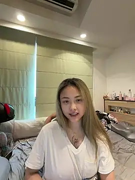 tw feibaby online show from April 2026 05:10:02 AM