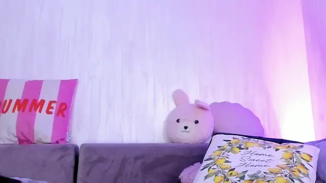 RileyNox online show from November 2025 09:24:02 PM