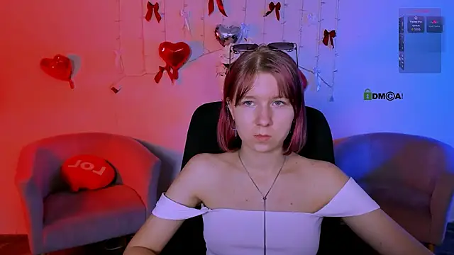 gloria bubble online show from May 2026 06:59:01 PM