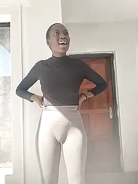 Melanin2002 online show from May 2026 11:38:01 AM