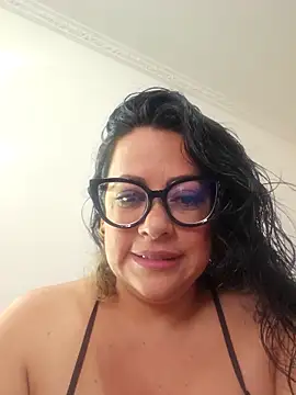 Nicoleefaith  online show from May 2026 12:10:01 PM