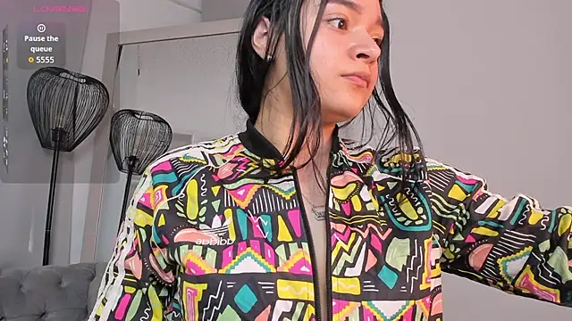 Elen CR online show from September 2025 08:57:02 PM