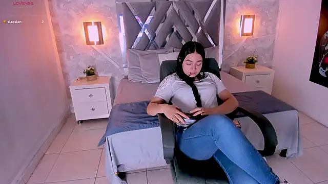 Elen CR online show from October 2025 02:36:02 AM