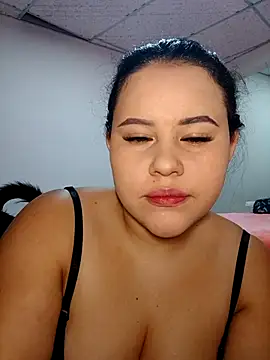 AresAndGabby online show from November 2025 12:43:01 AM