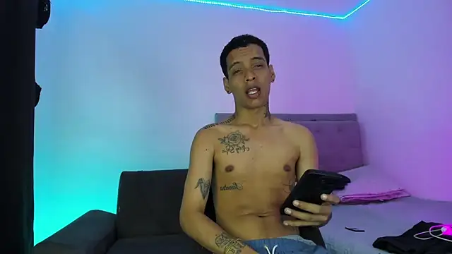 twinkDuohot online show from May 2026 06:53:01 PM