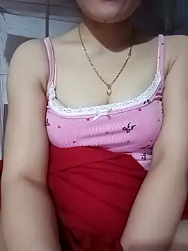 LucyyLy online show from December 2025 11:38:02 AM