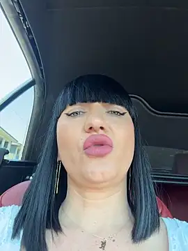 MysticCleo online show from May 2026 11:03:02 AM