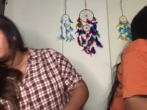 Snapshot of HoleyCoupon chatting on January 2026 07:52:02 PM HoleyCoupon online show from January 2026 07:52:02 PM