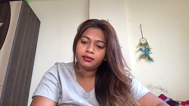 Snapshot of HoleyCoupon chatting on February 2026 05:17:02 AM HoleyCoupon online show from February 2026 05:17:02 AM