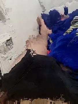 Yazaza1999 online show from September 2025 01:05:02 PM