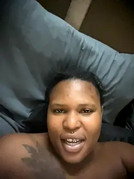 Snapshot of houseforsex chatting on September 2025 05:46:01 PM houseforsex online show from September 2025 05:46:01 PM