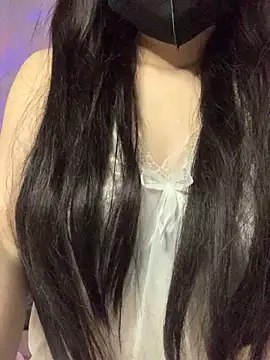 swallow-nice online show from November 2025 03:56:02 PM